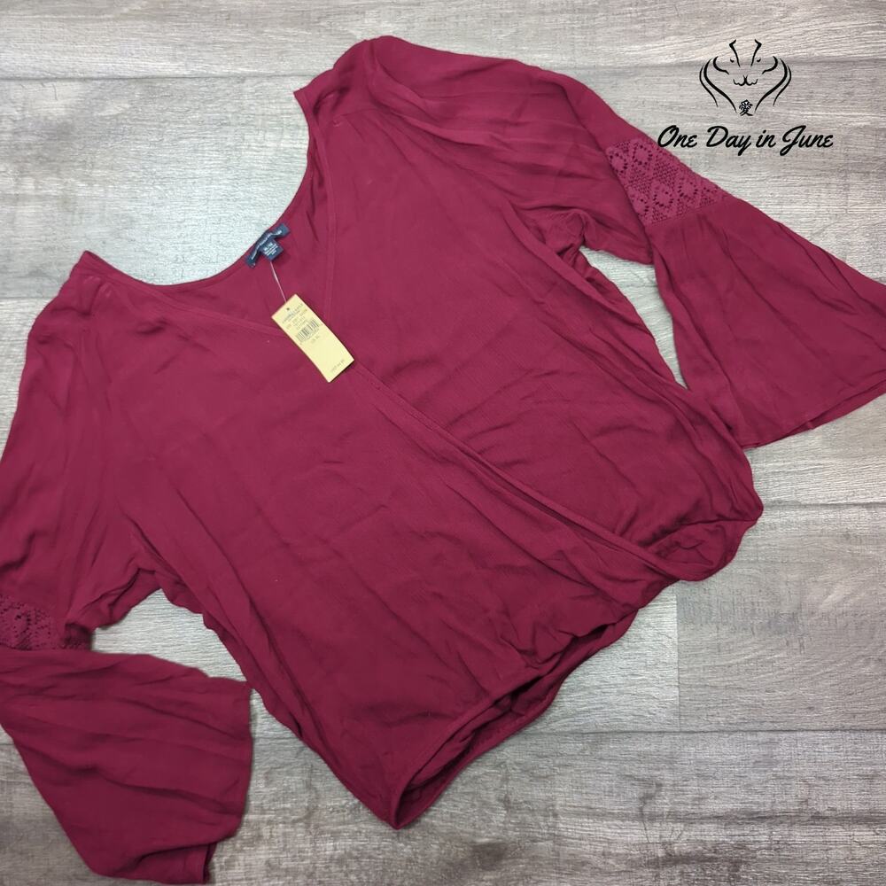 American Eagle Outfitters Long Bell Sleeve Top Size XL